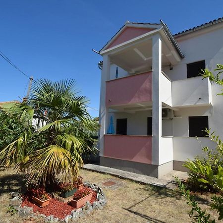 Apartments Petrovic Malinska Extérieur photo