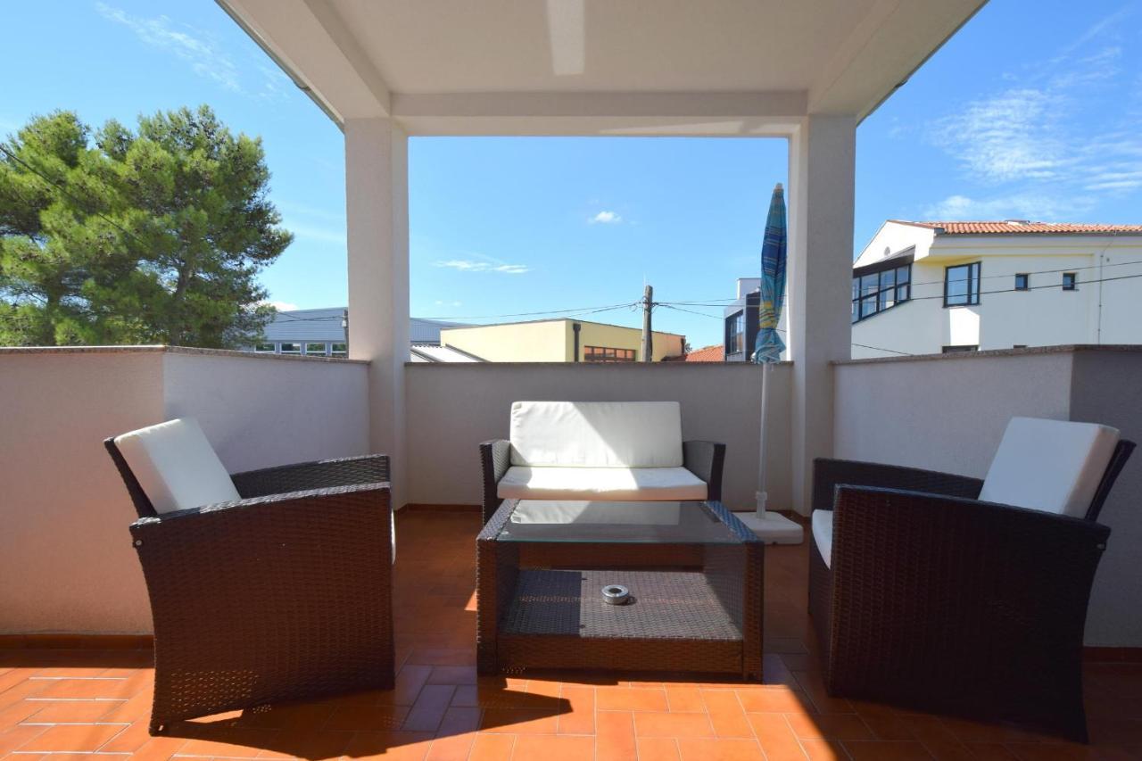 Apartments Petrovic Malinska Extérieur photo